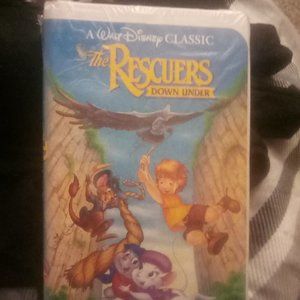 Walt Disney black diamond classic movie # 1142 rescuers down under